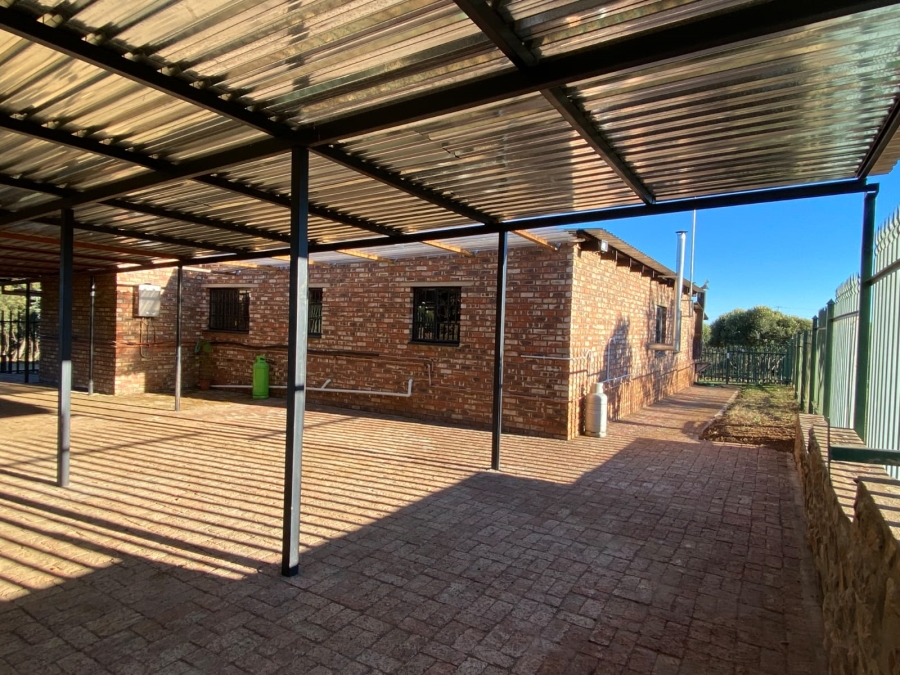 5 Bedroom Property for Sale in Koster North West